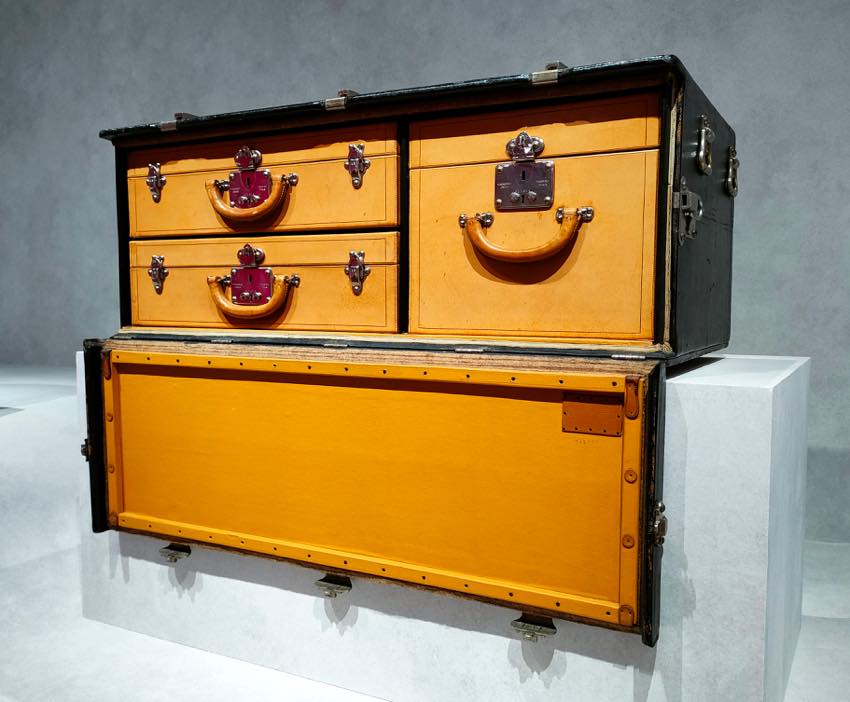 世界巡回展「SEE LV」展示内容