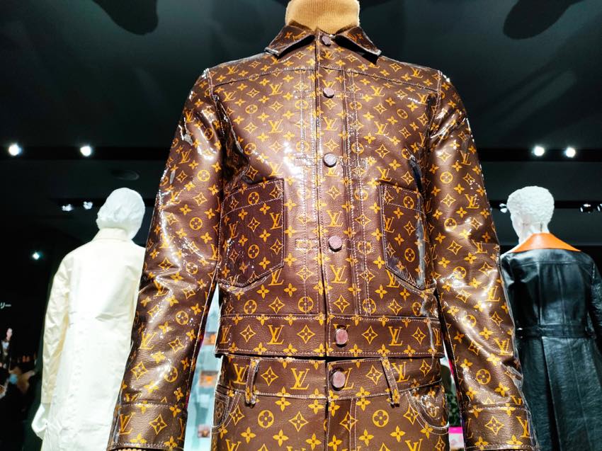 世界巡回展「SEE LV」展示内容