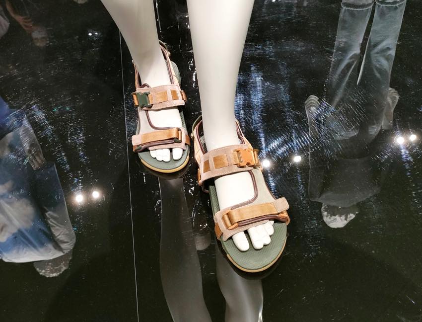 世界巡回展「SEE LV」展示内容