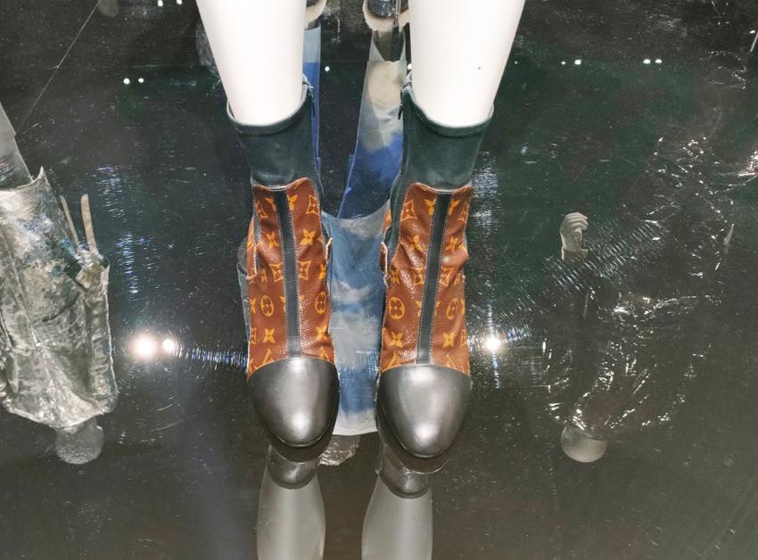 世界巡回展「SEE LV」展示内容