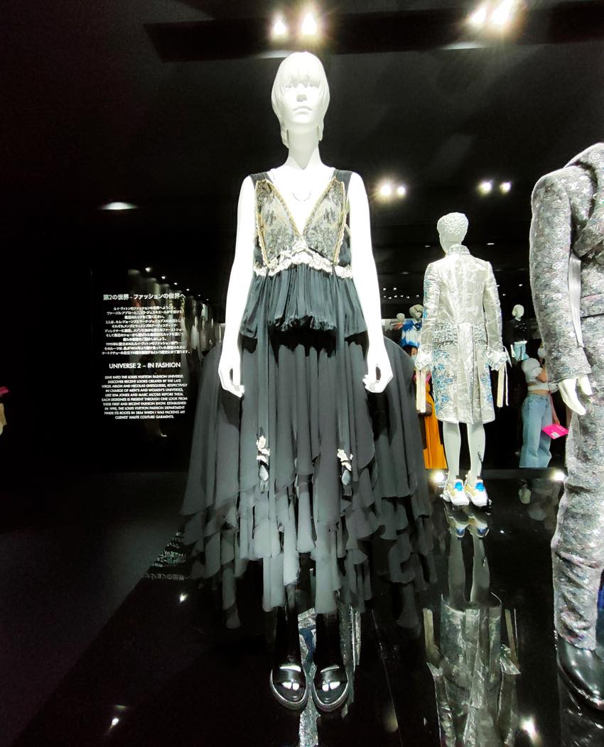 世界巡回展「SEE LV」展示内容