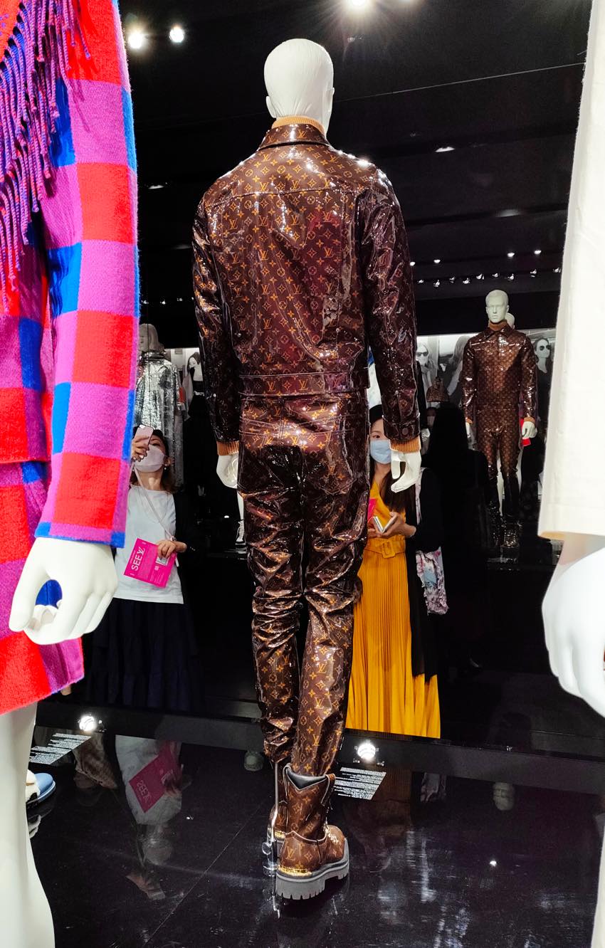 世界巡回展「SEE LV」展示内容