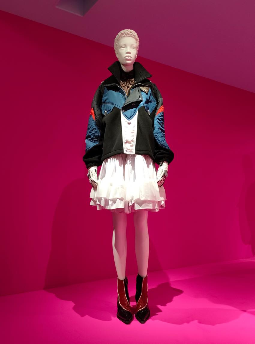 世界巡回展「SEE LV」展示内容