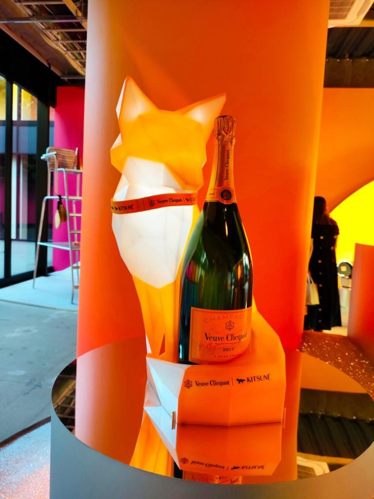 世界巡回企画展「ヴーヴ・クリコ　ソレール カルチャー（Veuve Clicquot Solaire Culture）～太陽のように輝く250年の軌跡～」展示作品